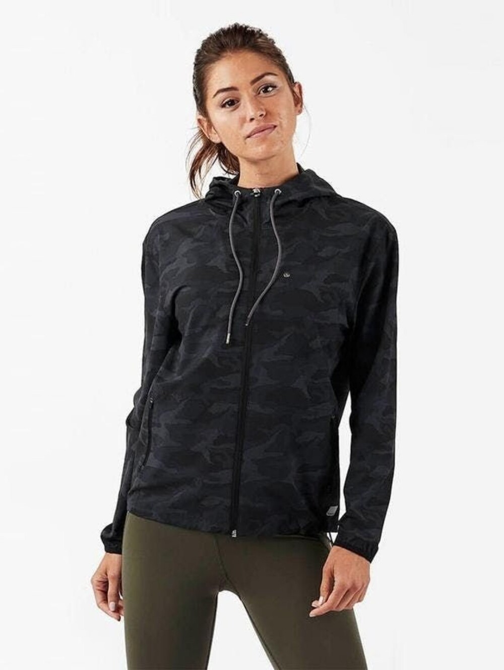 Vuori Women’s Outdoor Trainer Shell Jacket Black Camo XL Lightweight Activeweae
